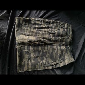 Alphalete Camo joggers